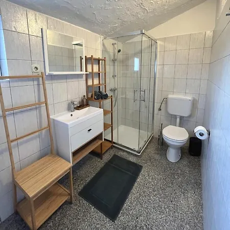 Lorun 47 Apartamento *