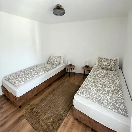 Apartment Lorun 47 Tar-Vabriga